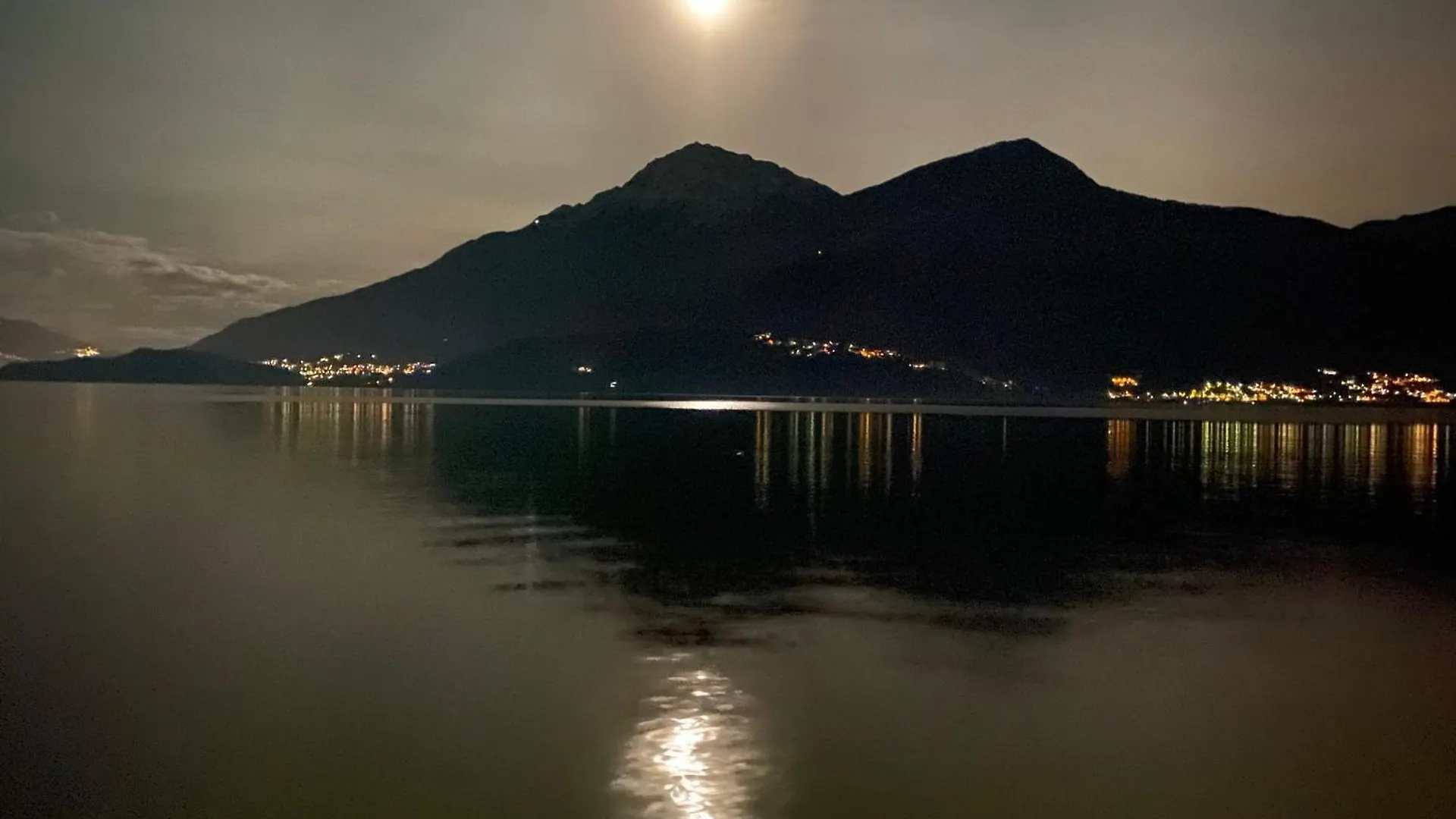Casa Carmen Apartment Lake Como Dongo